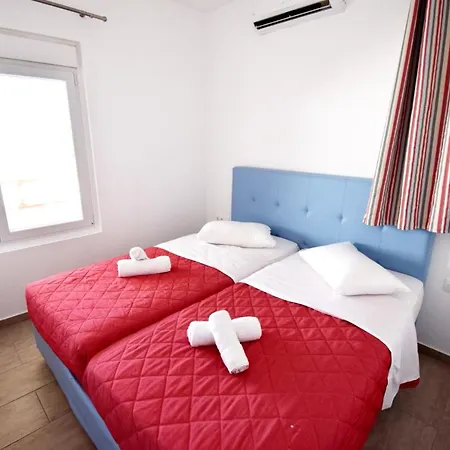 New Paradise Apartment